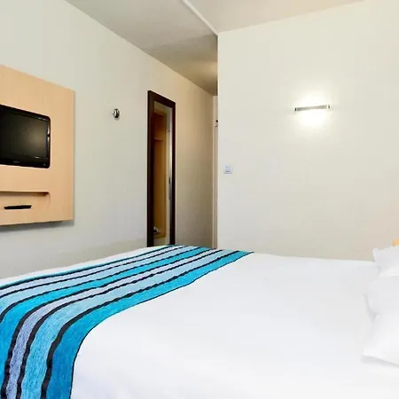 Kyriad 2* Viry-Châtillon