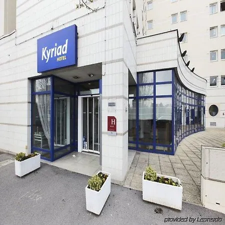 Kyriad Szálloda Viry-Châtillon